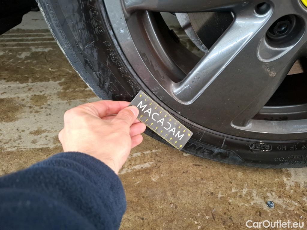  Mini  Mini   / 2021 / 3P / Berline Cooper SE Finition Essential 184 ch BVA #10