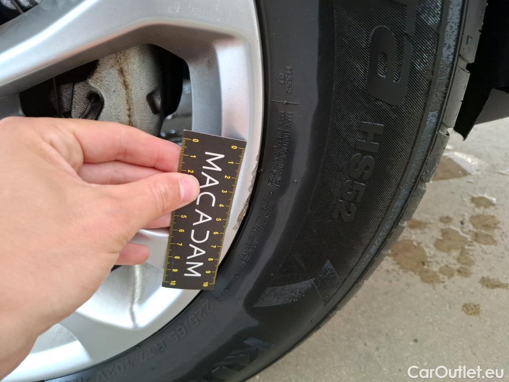  Ford  Kuga  Titanium Plug-In Hybrid 2.5 225CV BVA6 E6dT #23