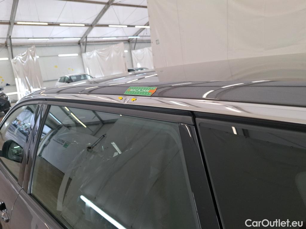  Peugeot  5008  Active Pack 1.5 HDi 130CV BVA8 7 Sieges E6d #9