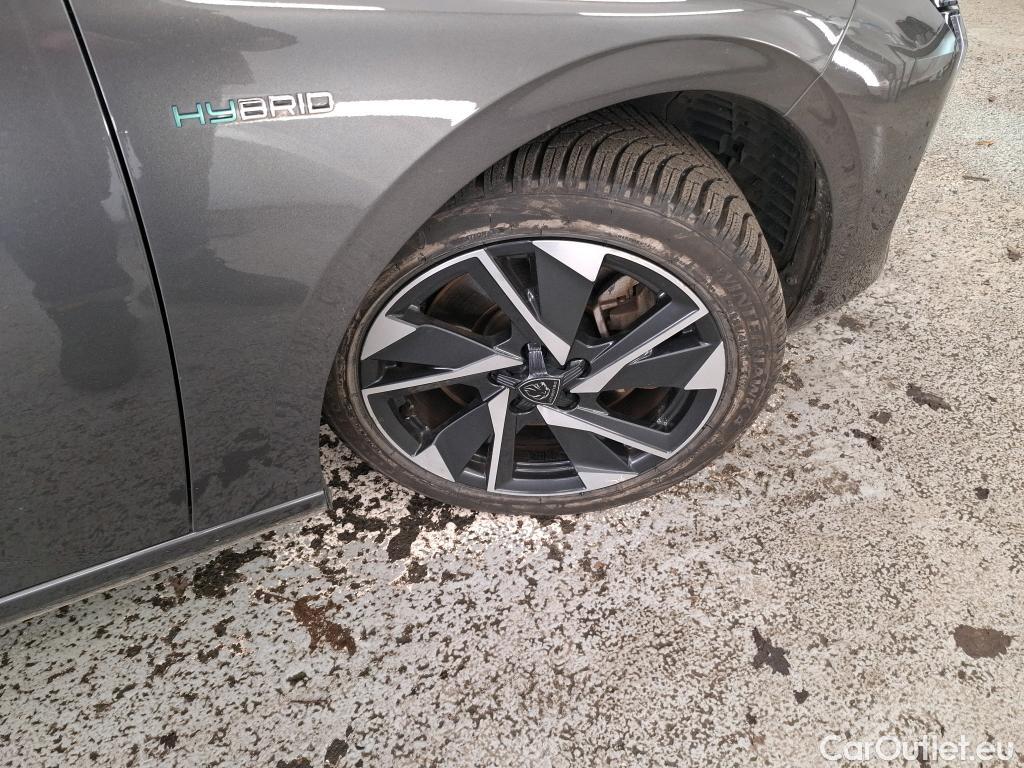  Peugeot  308 PEUGEOT  SW / 2021 / 5P / Break PHEV 180 E-EAT8 ALLURE PACK #21