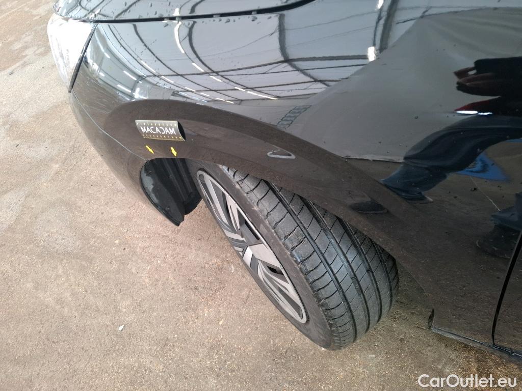  Peugeot  208  Active Pack 1.2 PureTech 100CV BVM6 E6d #1