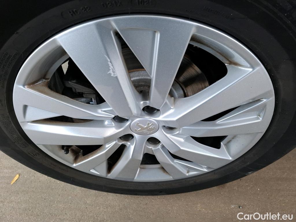  Peugeot  5008  Active Business 1.2 PureTech 130CV BVM6 E6d #9