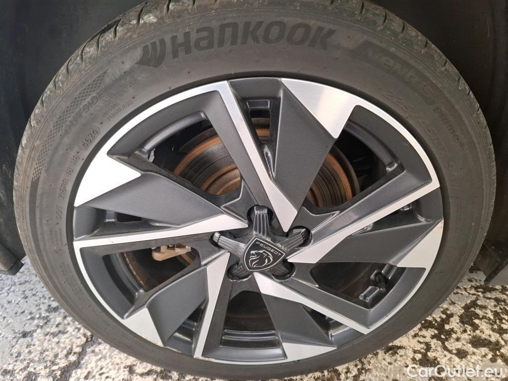  Peugeot  308 PEUGEOT  SW / 2021 / 5P / Break PHEV 180 E-EAT8 ALLURE PACK #17