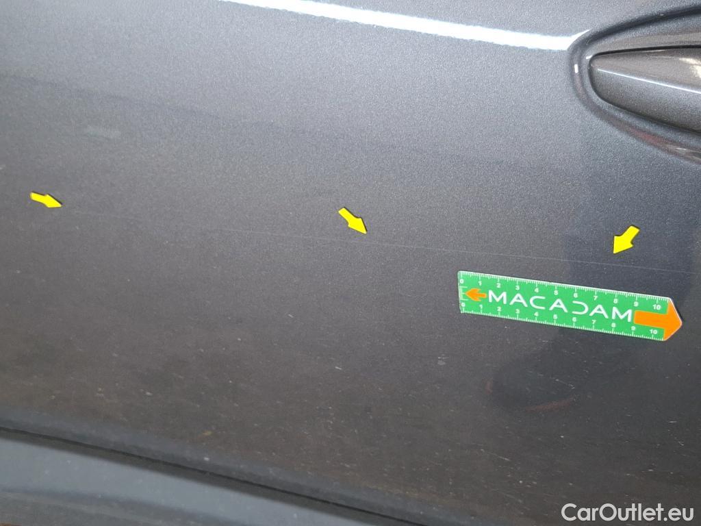  Peugeot  5008  Active Pack 1.5 HDi 130CV BVA8 7 Sieges E6d #8