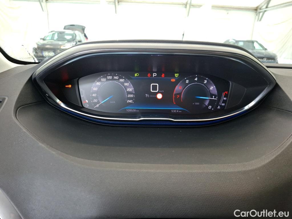  Peugeot  3008  Active Business 1.2 PureTech 130CV BVA8 E6d #46