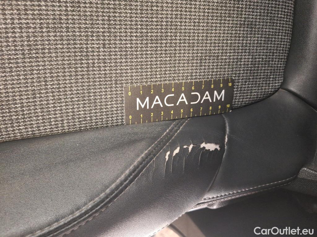  Peugeot  5008  Allure Business 1.2 PureTech 130CV BVA8 7 Sieges E6dT #9