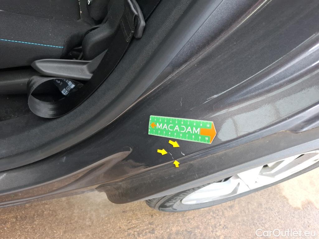  Peugeot  5008  Active Pack 1.5 HDi 130CV BVA8 7 Sieges E6d #13