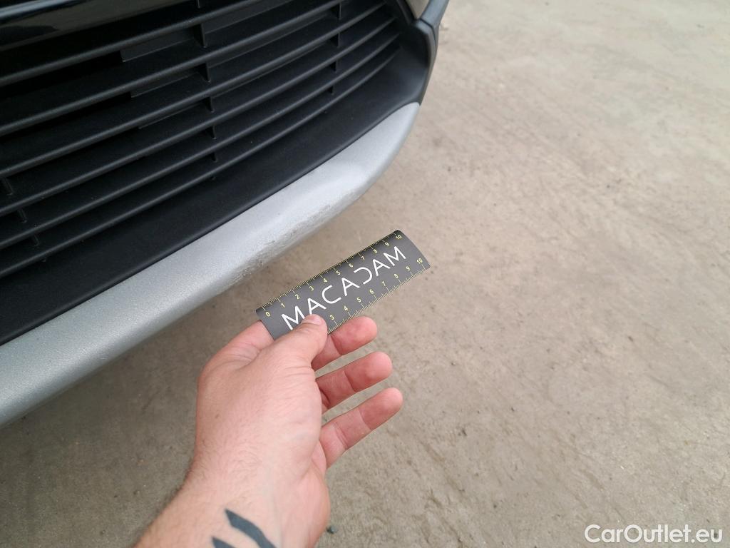  Opel   Grandland X Grandland X Elegance Business 1.5 130CV BVA8 E6d #24