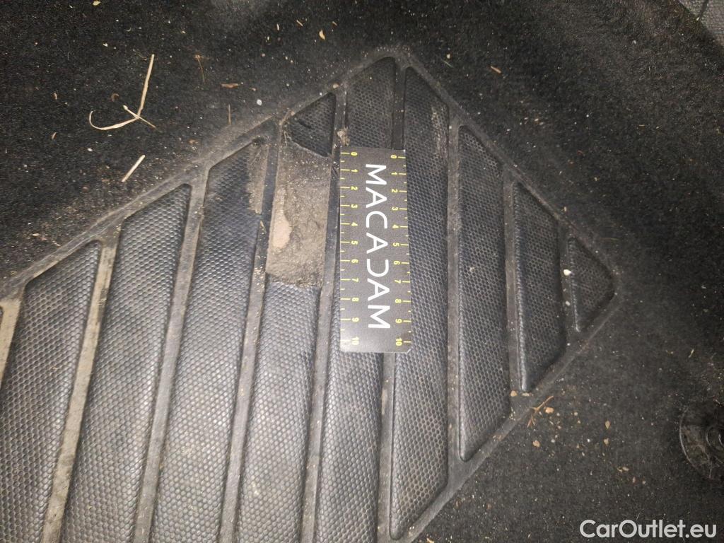  Peugeot  5008  Allure Business 1.2 PureTech 130CV BVA8 7 Sieges E6dT #32