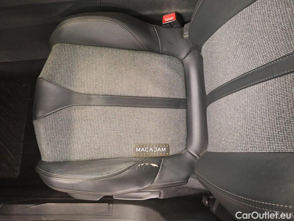  Peugeot  5008  Allure Business 1.2 PureTech 130CV BVA8 7 Sieges E6dT #8