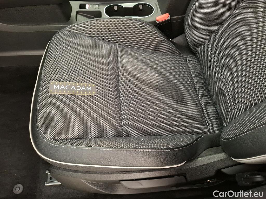  Renault  Captur  II Techno 1.3 TCe 160CV BVA7 E6d #3