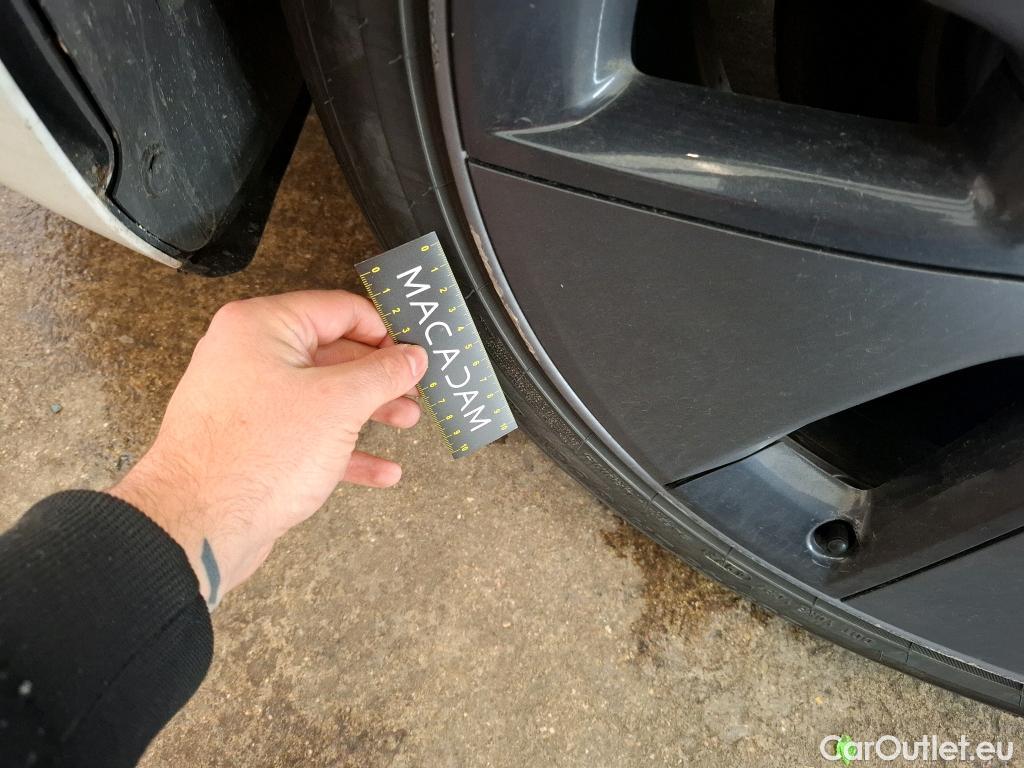  Tesla  Model 3 TESLA  / 2018 / 4P / Berline Grande Autonomie #34