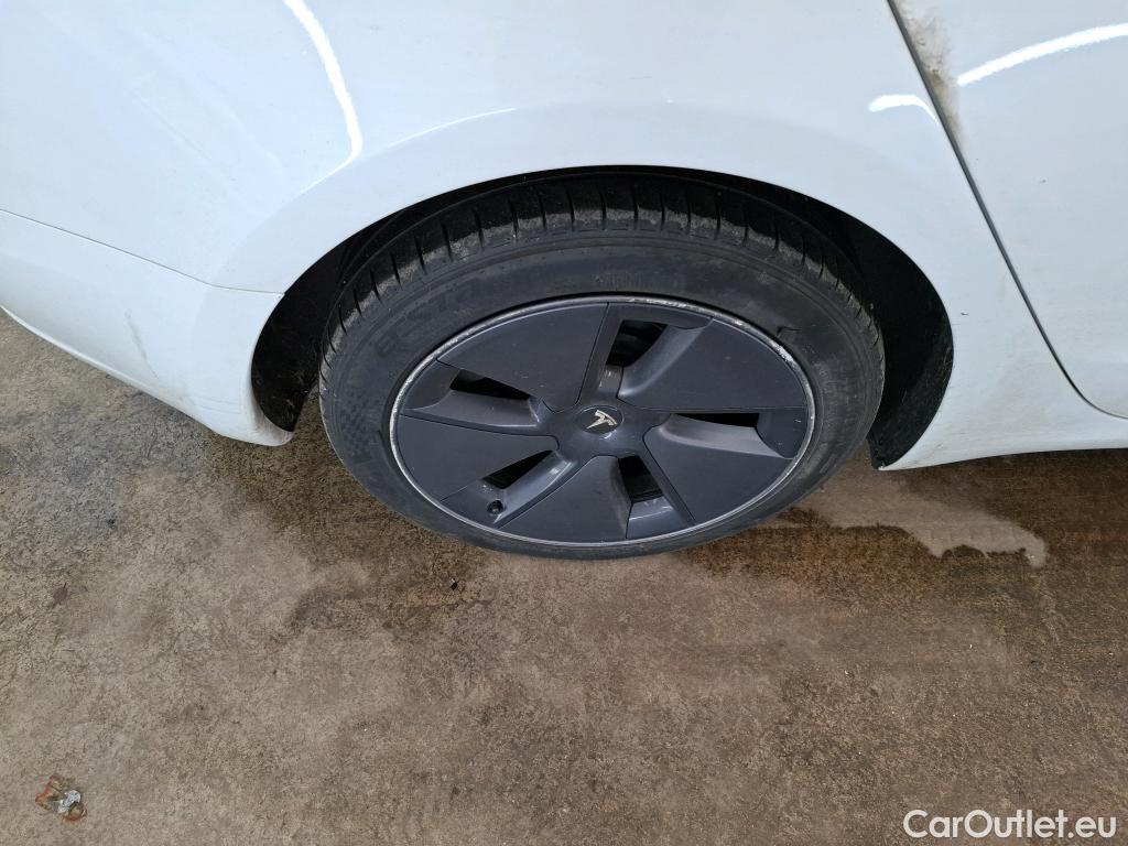 Tesla  Model 3 TESLA  / 2018 / 4P / Berline Grande Autonomie #8