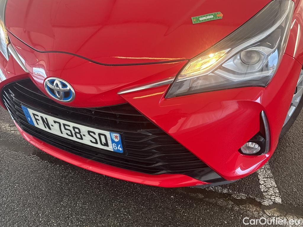  Toyota  Yaris TOYOTA  Hybride / 2017 / 5P / Berline 1.5 VVT-I HYBRID France Business #13