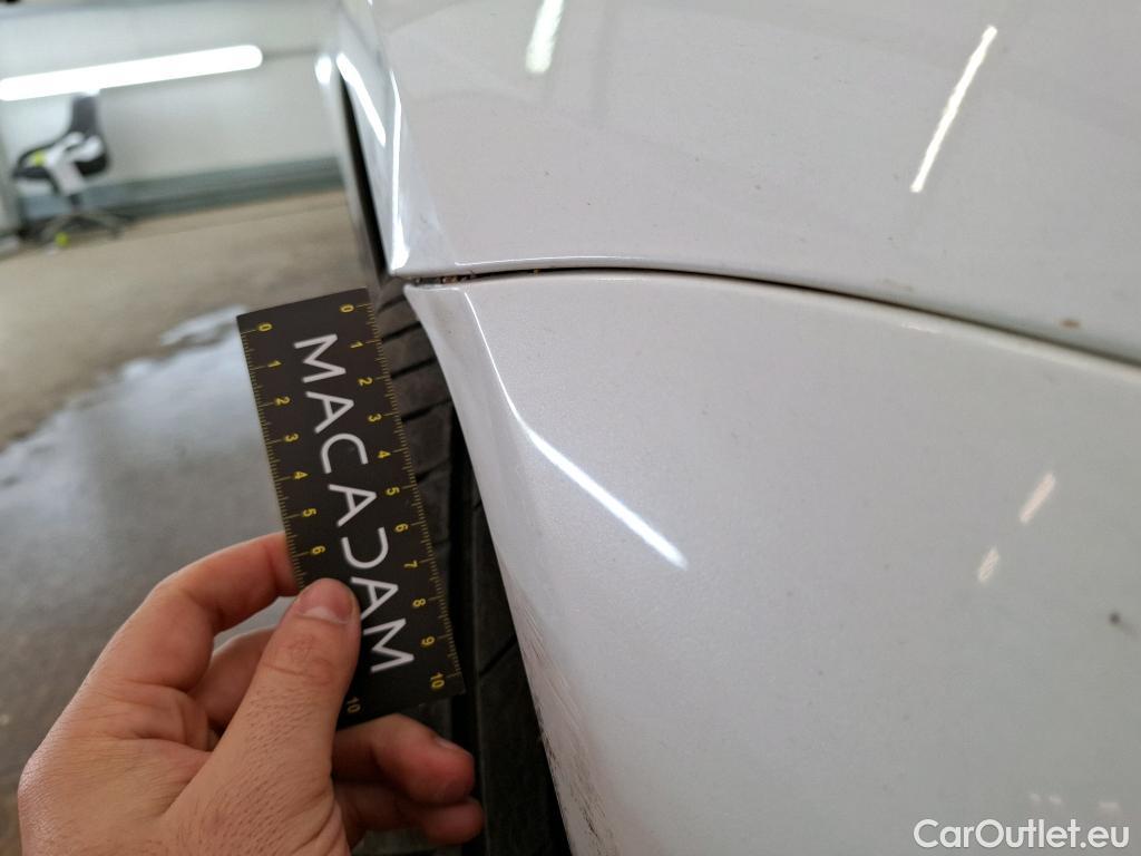  Tesla  Model 3 TESLA  / 2018 / 4P / Berline Grande Autonomie #5