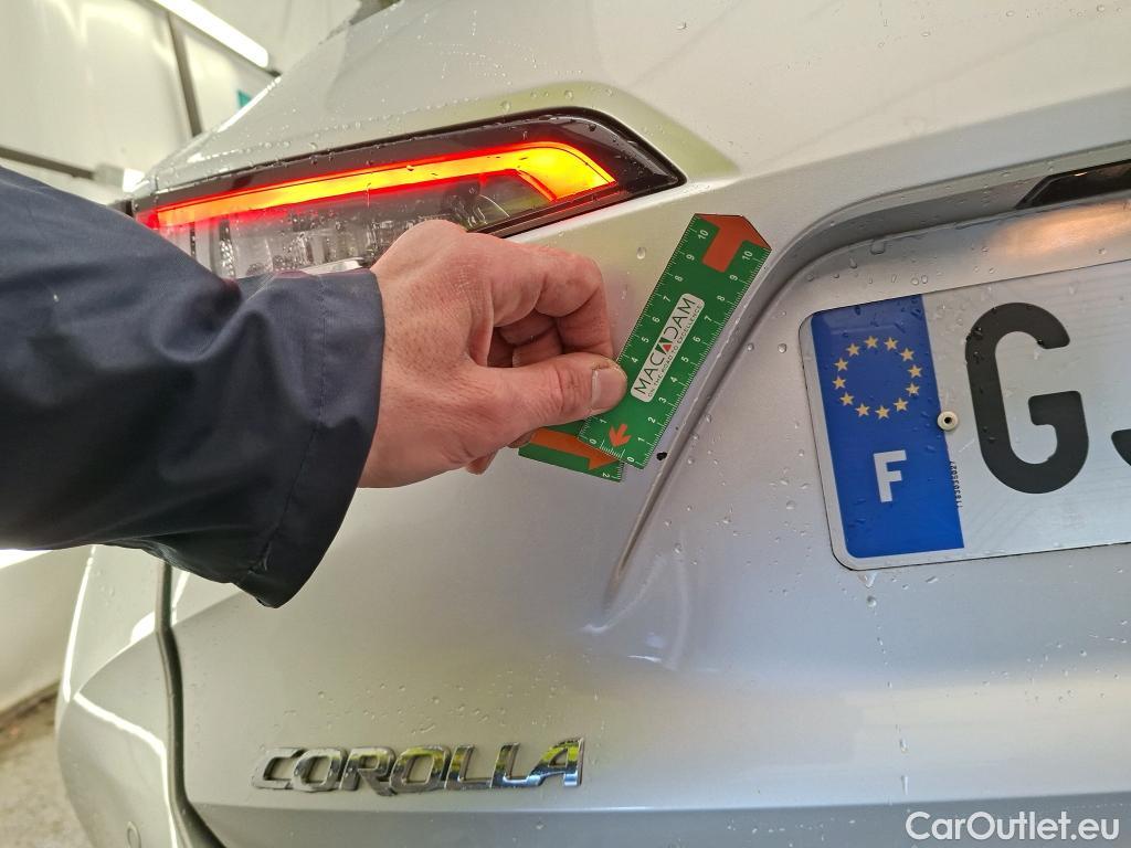  Toyota  Corolla TOYOTA  Touring Sports / 2018 / 5P / Break Hybride 122h Dynamic Business Beyond Zer #11