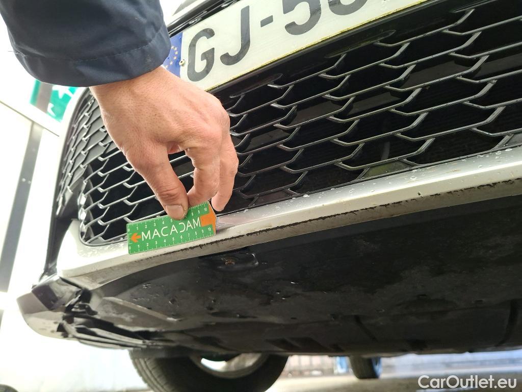  Toyota  Corolla TOYOTA  Touring Sports / 2018 / 5P / Break Hybride 122h Dynamic Business Beyond Zer #8