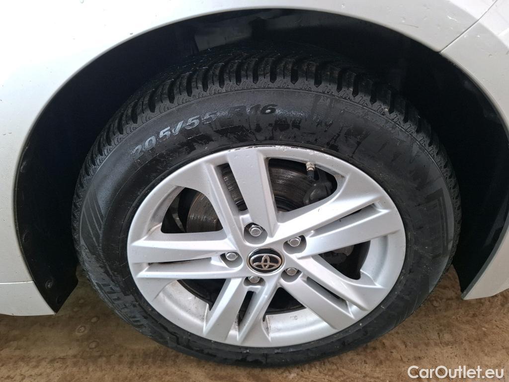  Toyota  Corolla TOYOTA  Touring Sports / 2018 / 5P / Break Hybride 122h Dynamic Business Beyond Zer #14