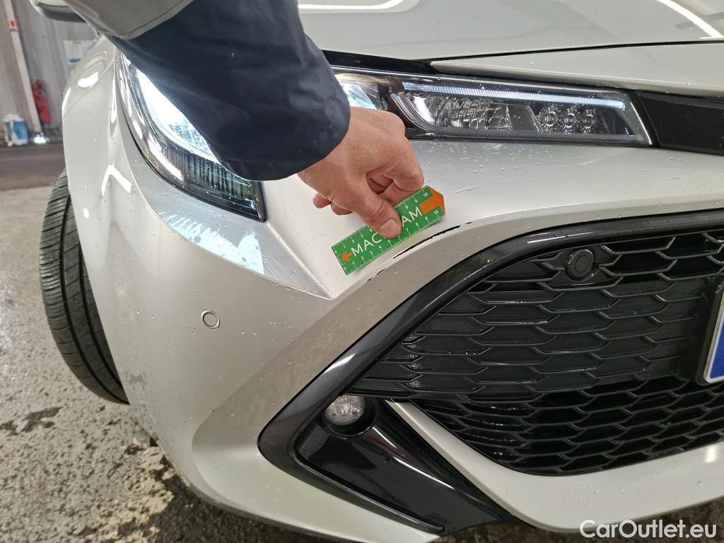  Toyota  Corolla TOYOTA  Touring Sports / 2018 / 5P / Break Hybride 122h Dynamic Business Beyond Zer #2