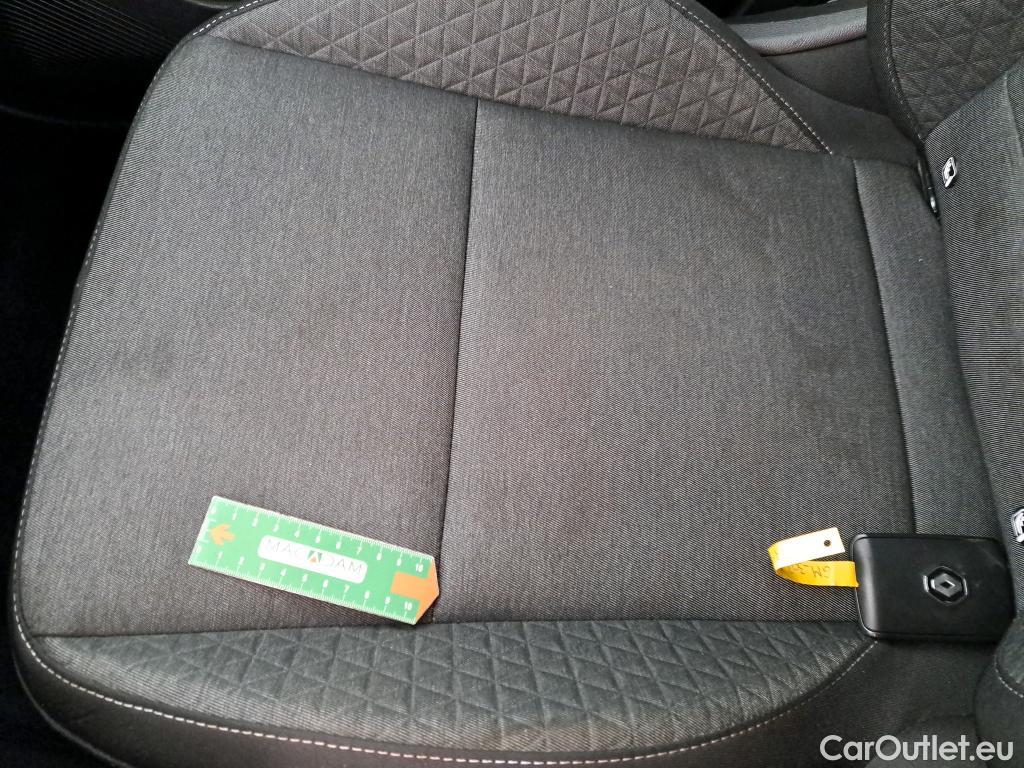  Renault  Captur  II Evolution 1.6 E-TECH Hybrid 145CV BVA6 E6d #9