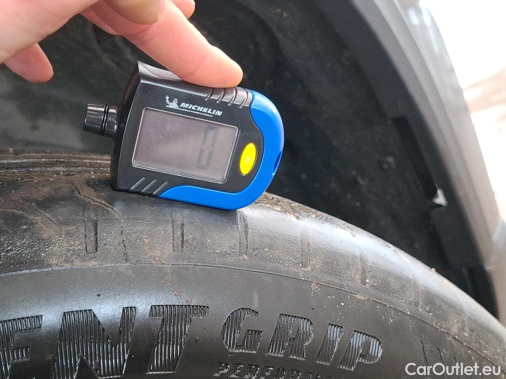  Skoda  Karoq SKODA  / 2017 / 5P / SUV 2.0 TDI 116ch DSG7 Business #4