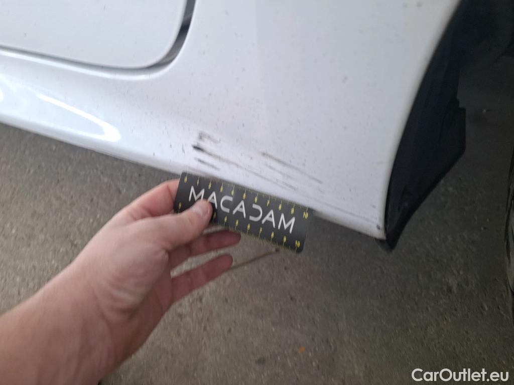  Toyota  Yaris TOYOTA  Hybride / 2019 / 5P / Berline Hybride 116h France Business Stage Acad #14