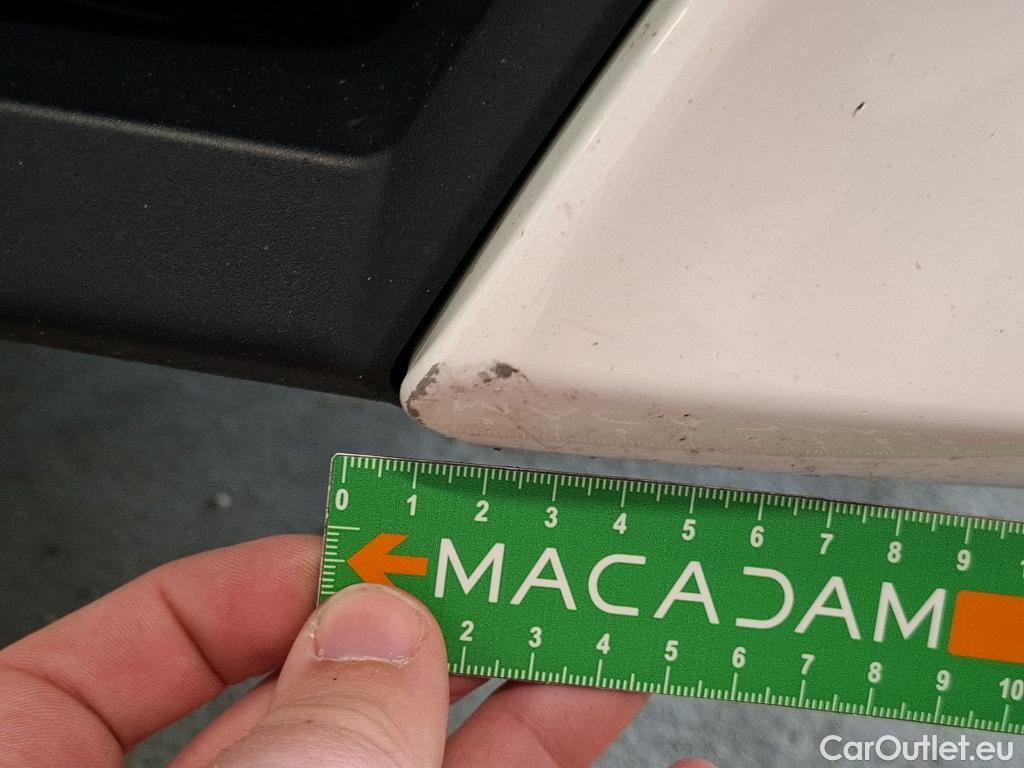  Toyota  Yaris TOYOTA  Hybride / 2019 / 5P / Berline Hybride 116h Dynamic Business Beyond Zer #10