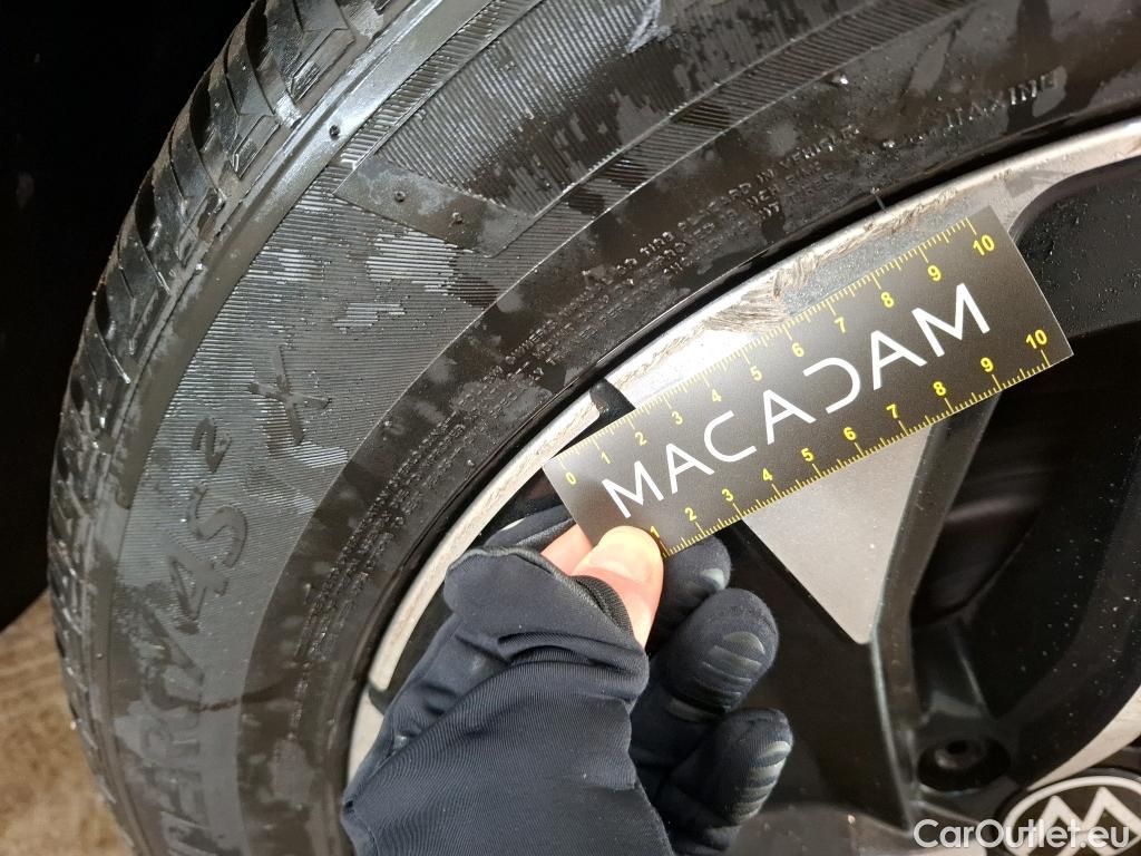  Volkswagen  ID.4  Pro Performance 77kWh BVA #10