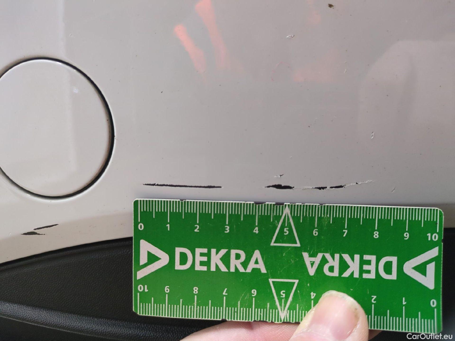  Volkswagen  Tiguan VOLKSWAGEN  / 2020 / 5P / SUV 1.5 TSI 150 DSG7 Life Busines #17