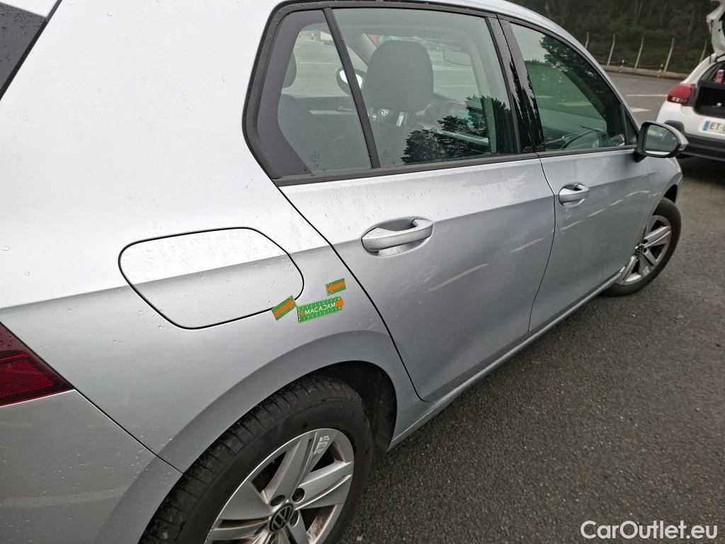  Volkswagen  Golf  VIII Berline Life Plus 2.0 TDI 115CV BVM6 E6d #27