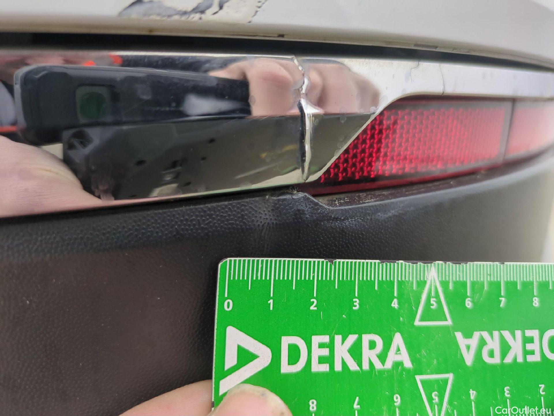  Volkswagen  Tiguan VOLKSWAGEN  / 2020 / 5P / SUV 1.5 TSI 150 DSG7 Life Busines #51