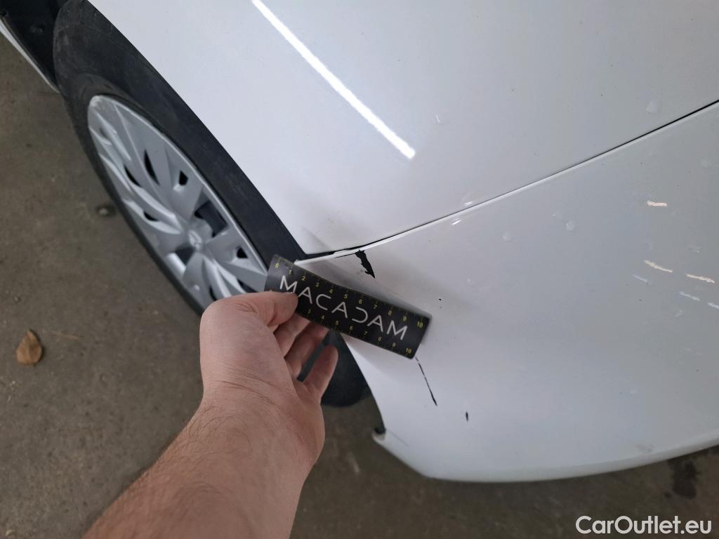  Toyota  Yaris TOYOTA  Hybride / 2019 / 5P / Berline Hybride 116h France Business Stage Acad #9