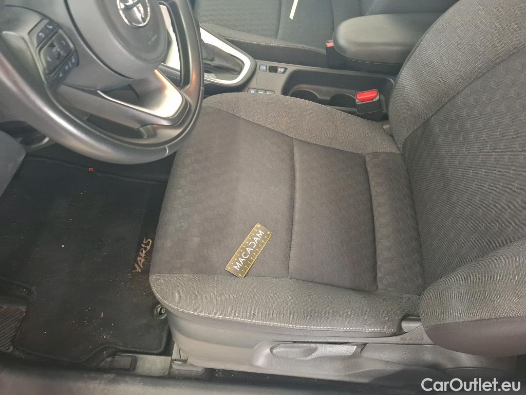  Toyota  Yaris TOYOTA  Hybride / 2019 / 5P / Berline Hybride 116h France Business Stage Acad #26