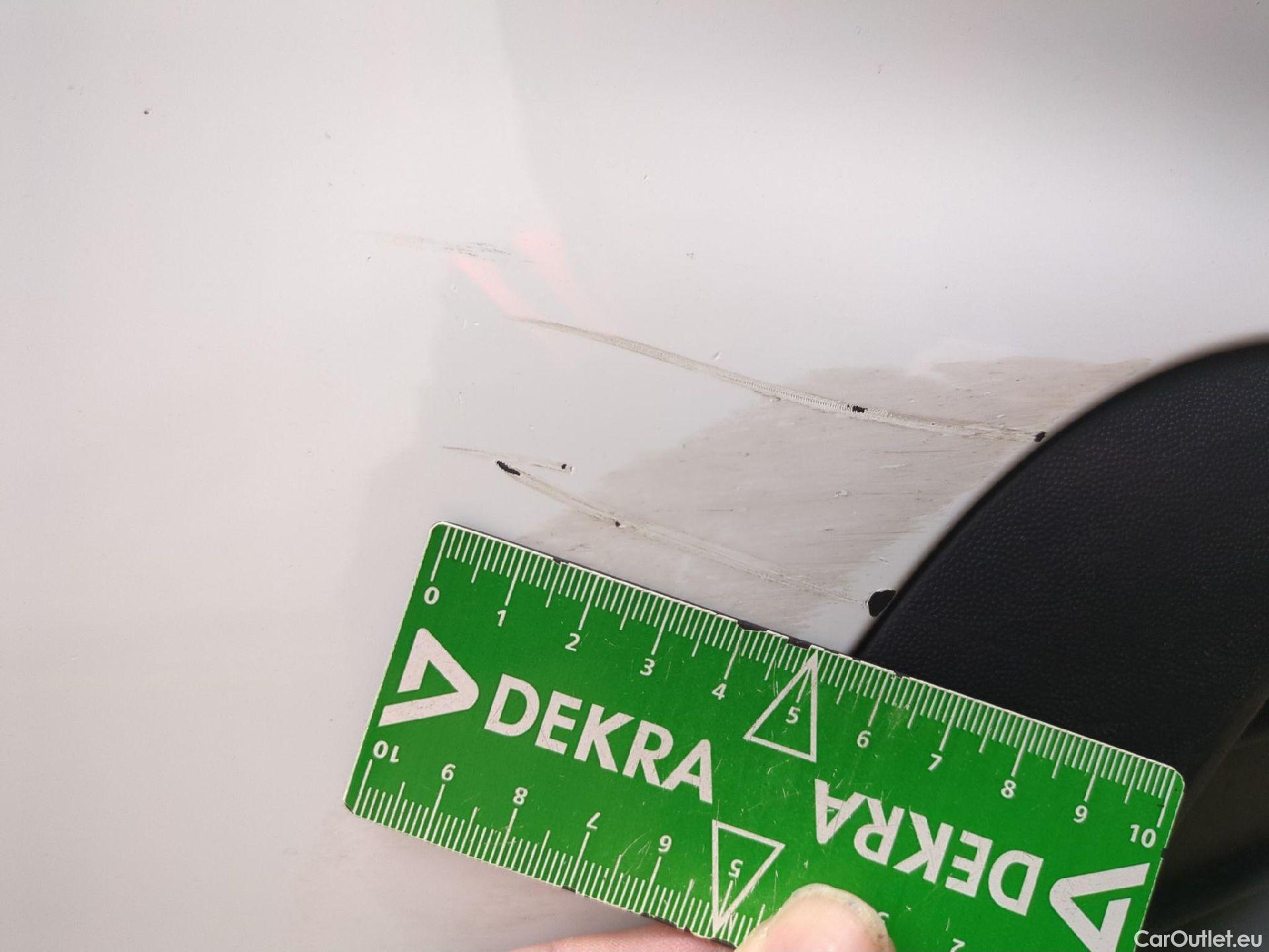  Volkswagen  Tiguan VOLKSWAGEN  / 2020 / 5P / SUV 1.5 TSI 150 DSG7 Life Busines #18