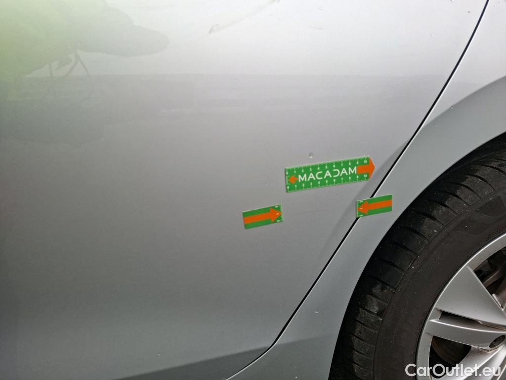  Volkswagen  Golf  VIII Berline Life Plus 2.0 TDI 115CV BVM6 E6d #25