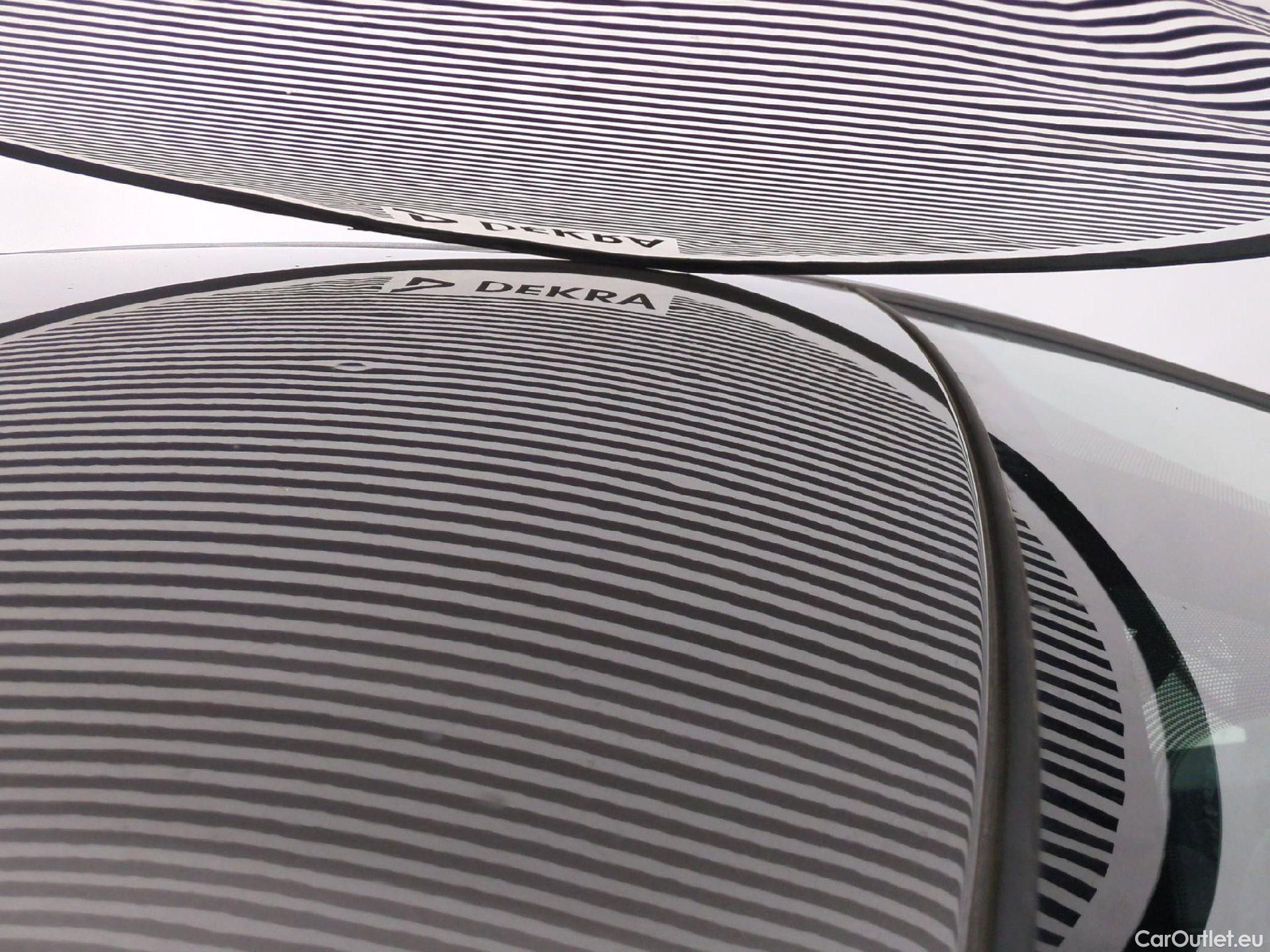  Toyota  Yaris TOYOTA  / 2017 / 5P / Berline 110 VVT-i CVT France Business #17