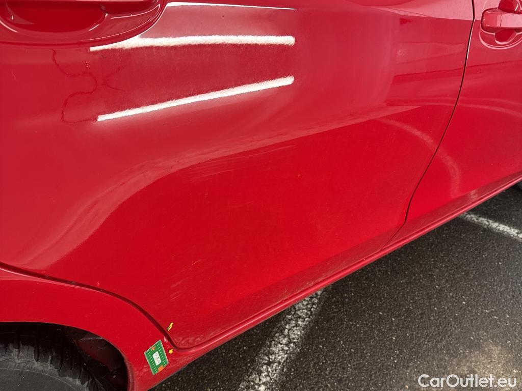  Toyota  Yaris TOYOTA  Hybride / 2017 / 5P / Berline 1.5 VVT-I HYBRID France Business #21