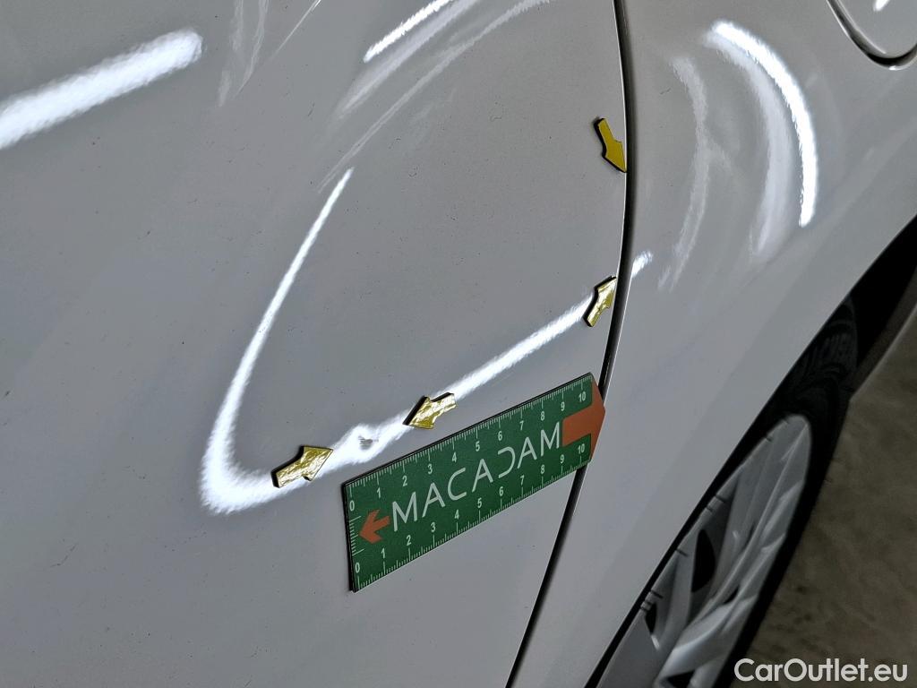  Toyota  Yaris TOYOTA  Hybride / 2019 / 5P / Berline Hybride 116h Dynamic Business Beyond Zer #43