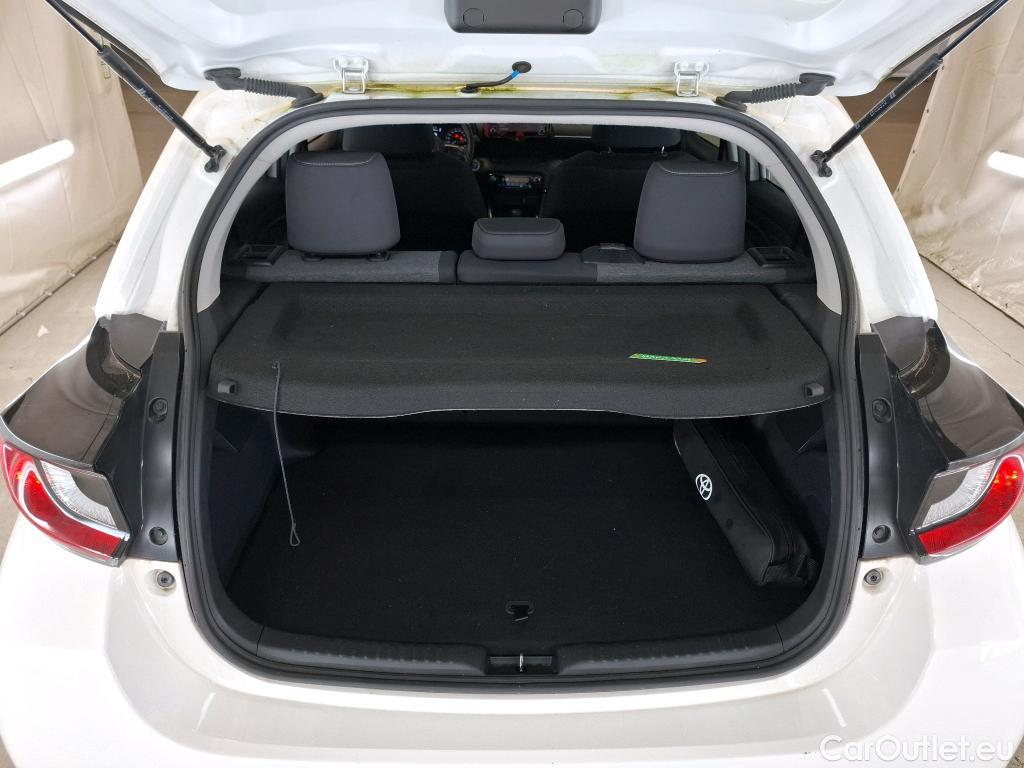  Toyota  Yaris TOYOTA  Hybride / 2019 / 5P / Berline Hybride 116h Dynamic Business Beyond Zer #20