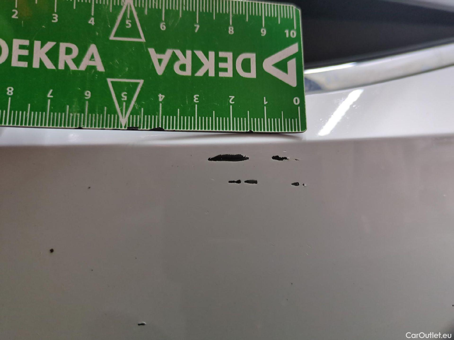  Volkswagen  Tiguan VOLKSWAGEN  / 2020 / 5P / SUV 1.5 TSI 150 DSG7 Life Busines #20