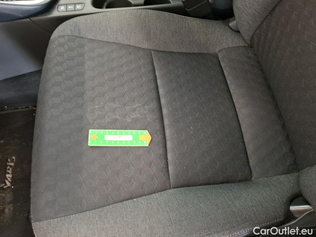  Toyota  Yaris TOYOTA  Hybride / 2019 / 5P / Berline Hybride 114h France Business #34