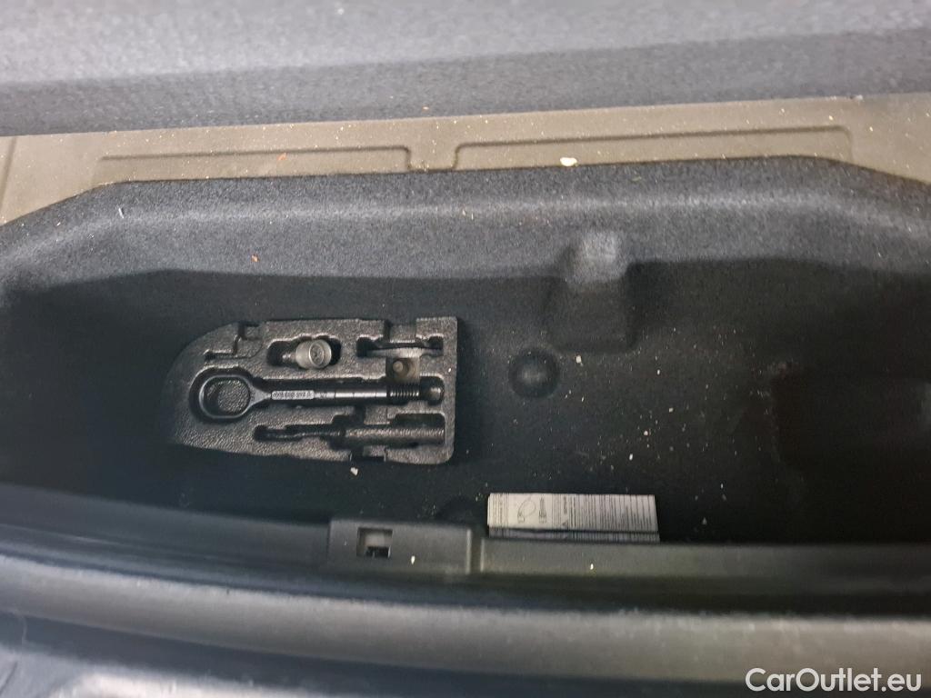  Volkswagen  ID.4  Pro Performance 77kWh BVA #48