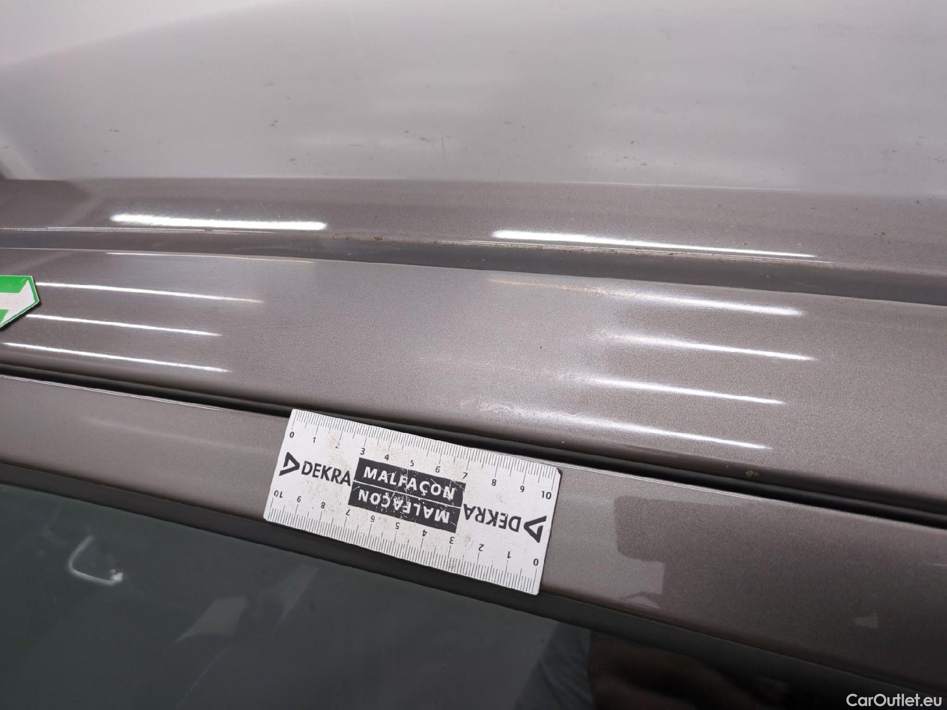  Toyota  Yaris TOYOTA  / 2017 / 5P / Berline 110 VVT-i CVT France Business #48