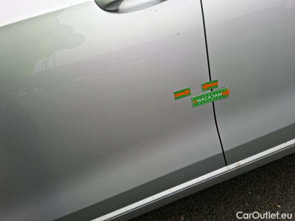  Volkswagen  Golf  VIII Berline Life Plus 2.0 TDI 115CV BVM6 E6d #19