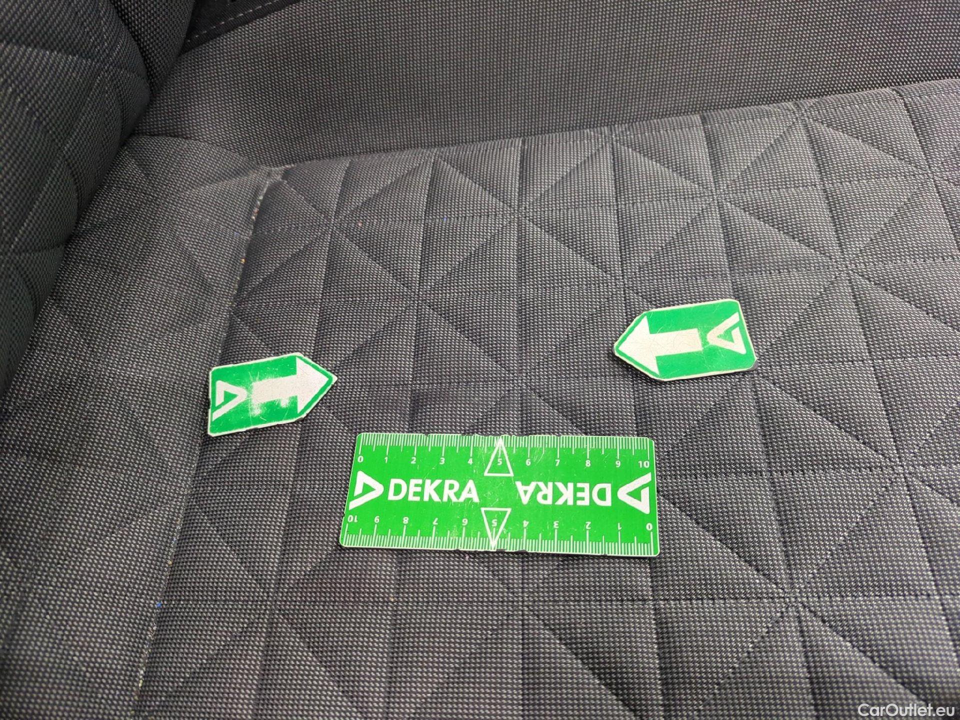  Volkswagen  Tiguan VOLKSWAGEN  / 2020 / 5P / SUV 1.5 TSI 150 DSG7 Life Busines #67