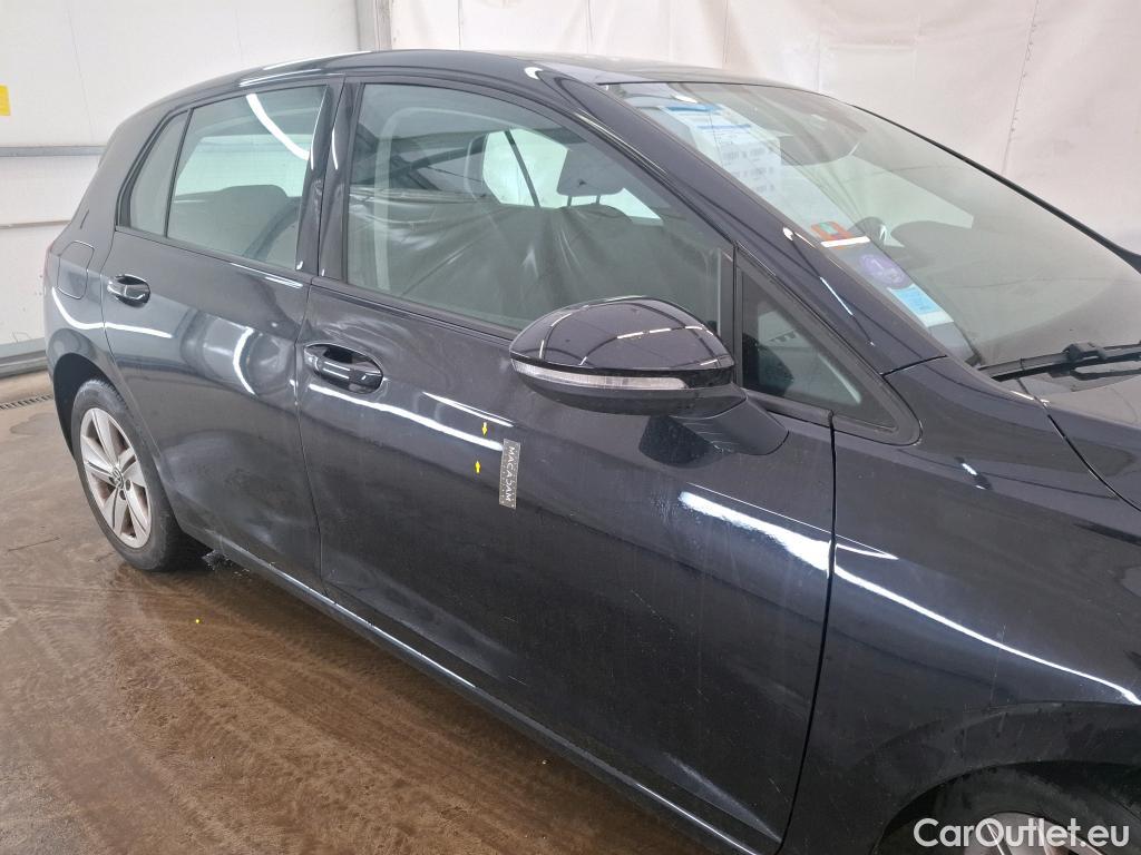  Volkswagen  Golf  VOLKSWAGEN / 2020 / 5P / Berline 1.0 eTSI OPF 110 DSG7 Life Business #1