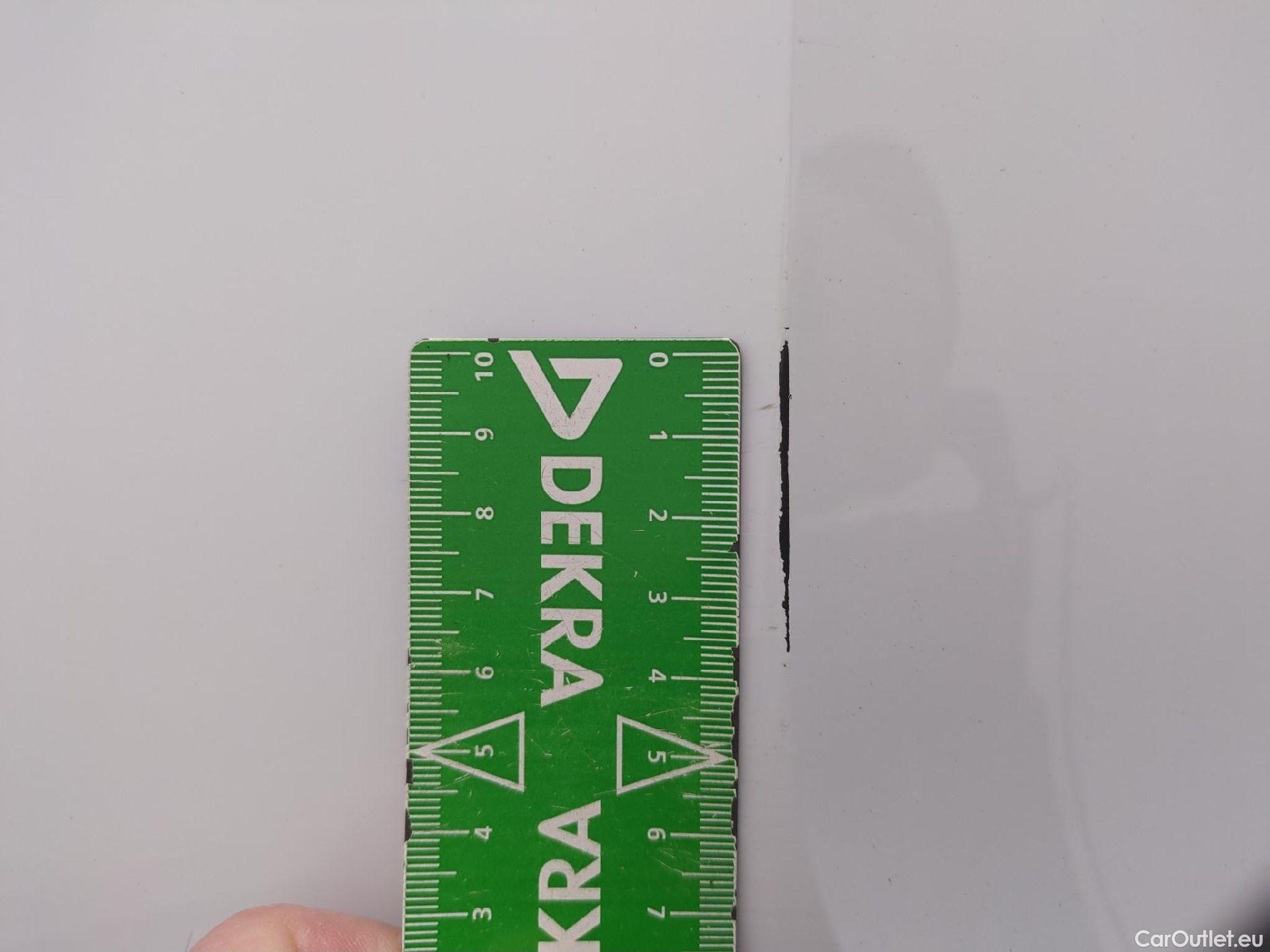  Volkswagen  Tiguan VOLKSWAGEN  / 2020 / 5P / SUV 1.5 TSI 150 DSG7 Life Busines #43