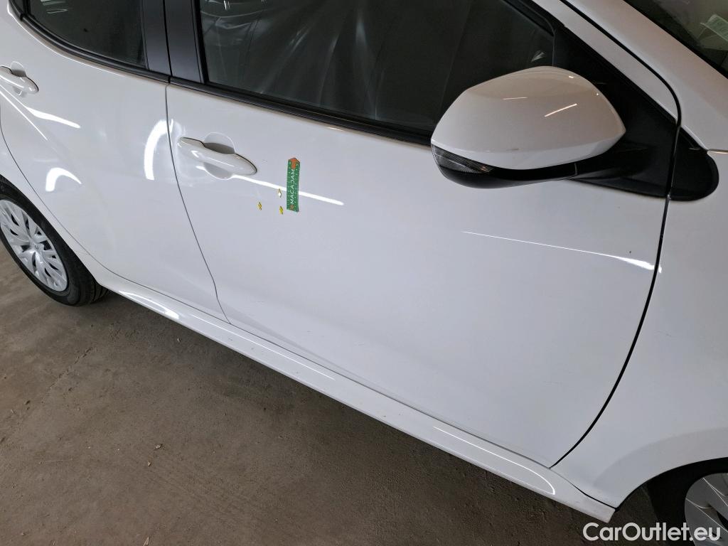  Toyota  Yaris TOYOTA  Hybride / 2019 / 5P / Berline Hybride 116h Dynamic Business Beyond Zer #46