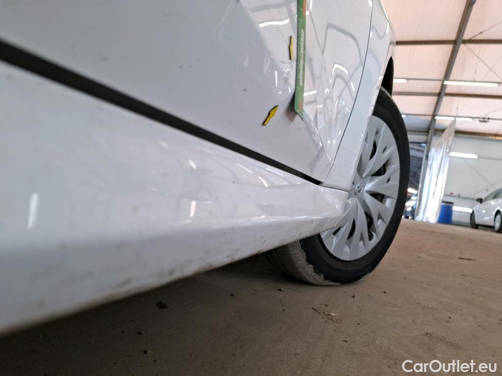  Toyota  Yaris TOYOTA  Hybride / 2019 / 5P / Berline Hybride 114h France Business #30