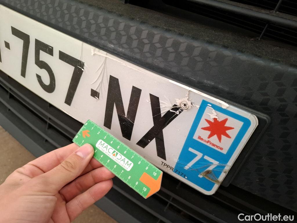  Toyota  Yaris TOYOTA  Hybride / 2019 / 5P / Berline Hybride 114h France Business #33